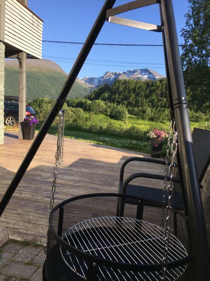 Hundbergan Apartment-Free Parking-15 Min From Tromso Tromsdalen Zewnętrze zdjęcie